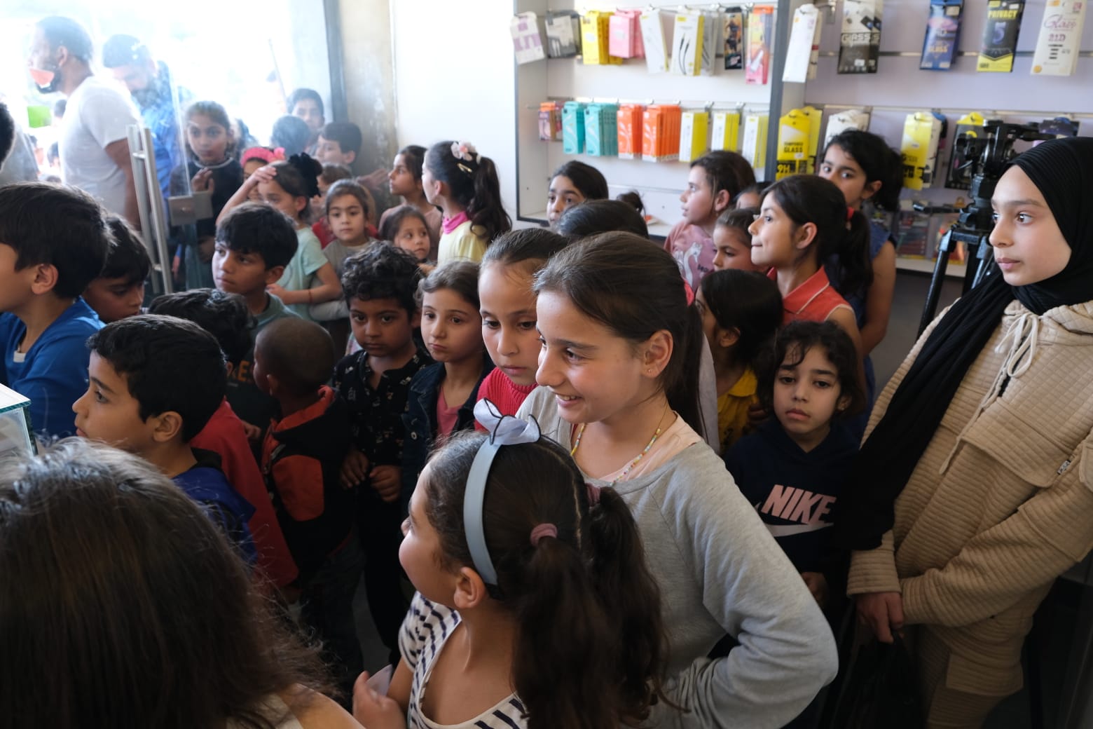 حلاقة العيد المجانية لأولاد وبنات العيرونية